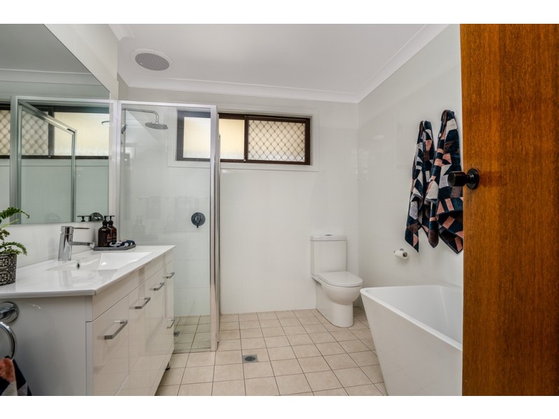 22 MACKAY DRIVE, Dubbo NSW 2830