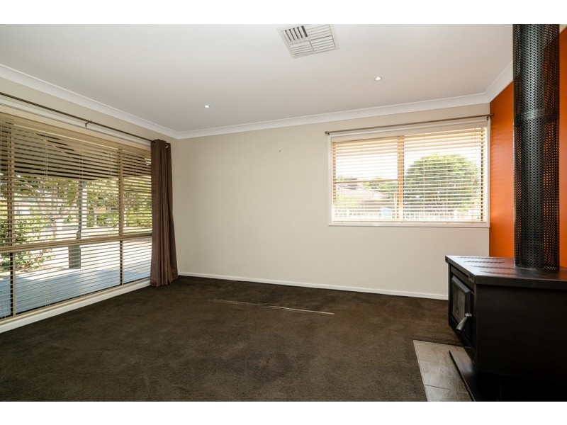 11 EUMUNG STREET, Dubbo NSW 2830