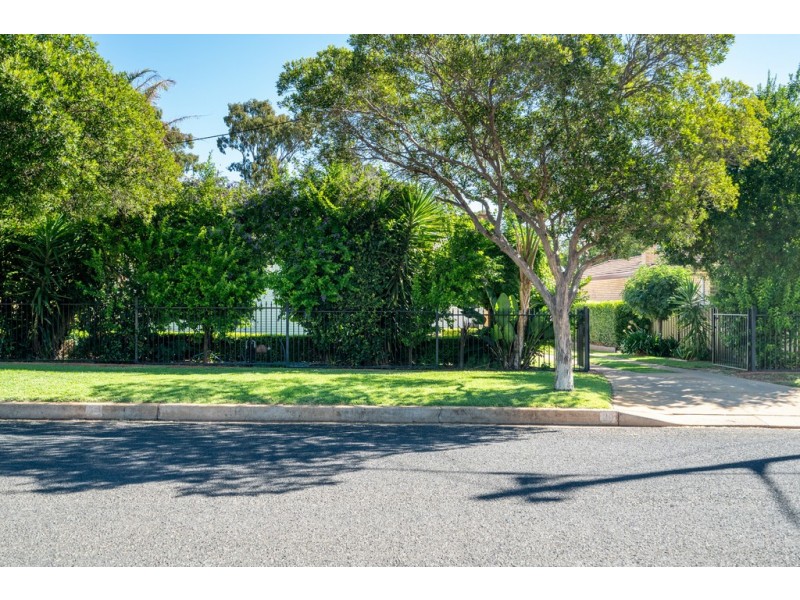 29 CHELMSFORD STREET, Dubbo NSW 2830