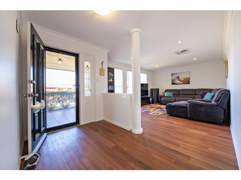 9 Nepean Place, Dubbo NSW 2830