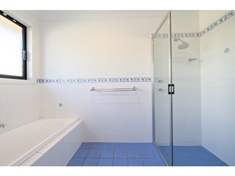 9 Nepean Place, Dubbo NSW 2830