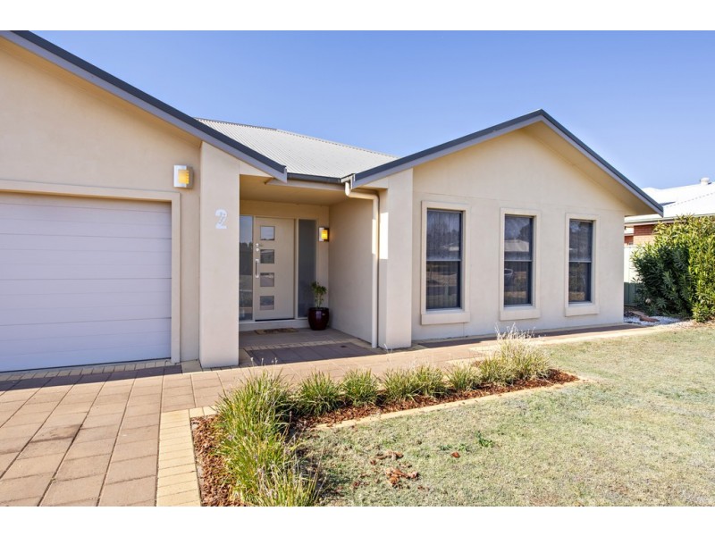 2-4 Manning Place, Dubbo NSW 2830