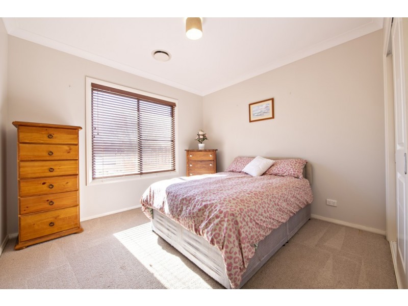 2-4 Manning Place, Dubbo NSW 2830