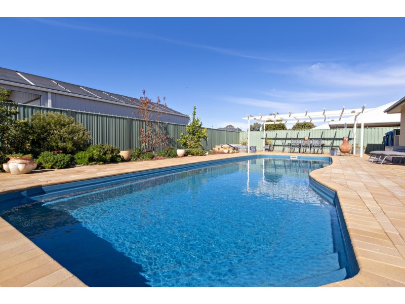 2-4 Manning Place, Dubbo NSW 2830