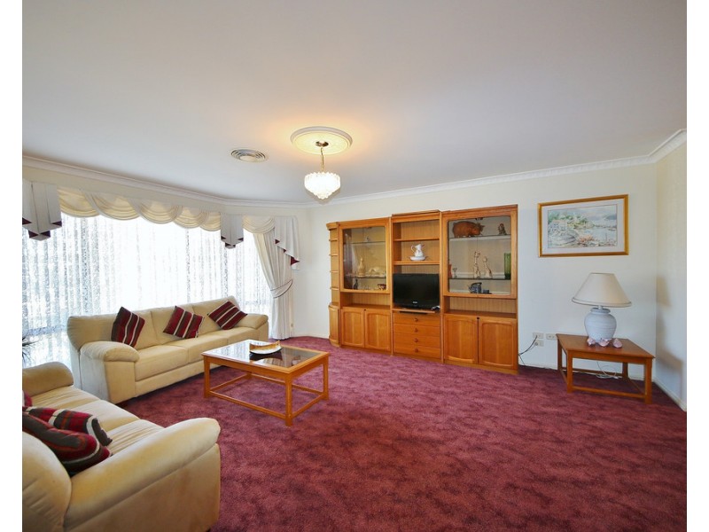 11 Glen Eagles Way, Dubbo NSW 2830