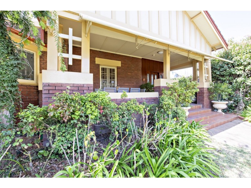 320 Macquarie Street, Dubbo NSW 2830