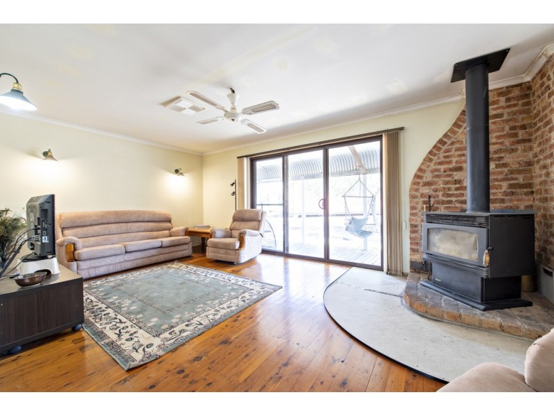 11R Tinks Road, Dubbo NSW 2830