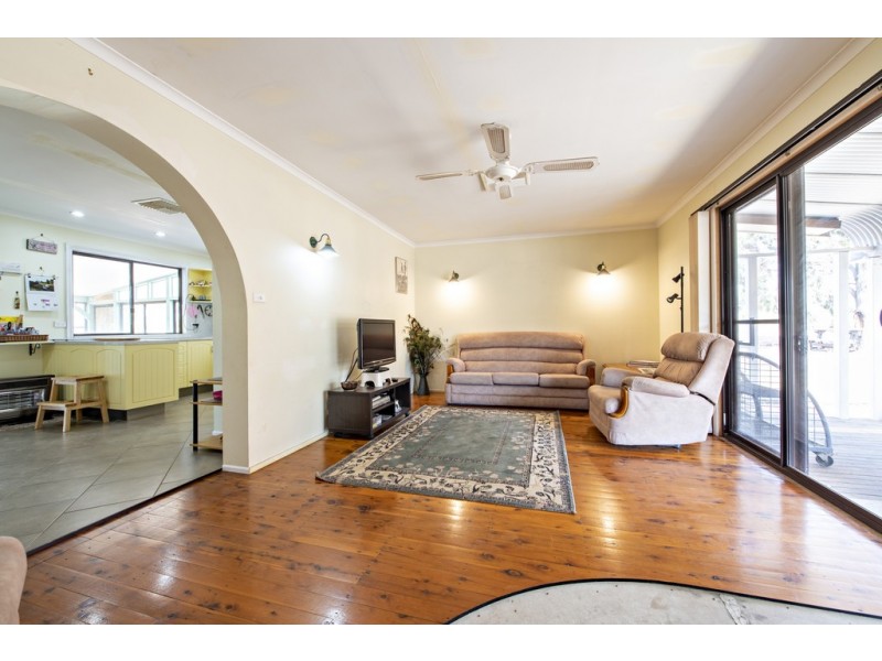 11R Tinks Road, Dubbo NSW 2830