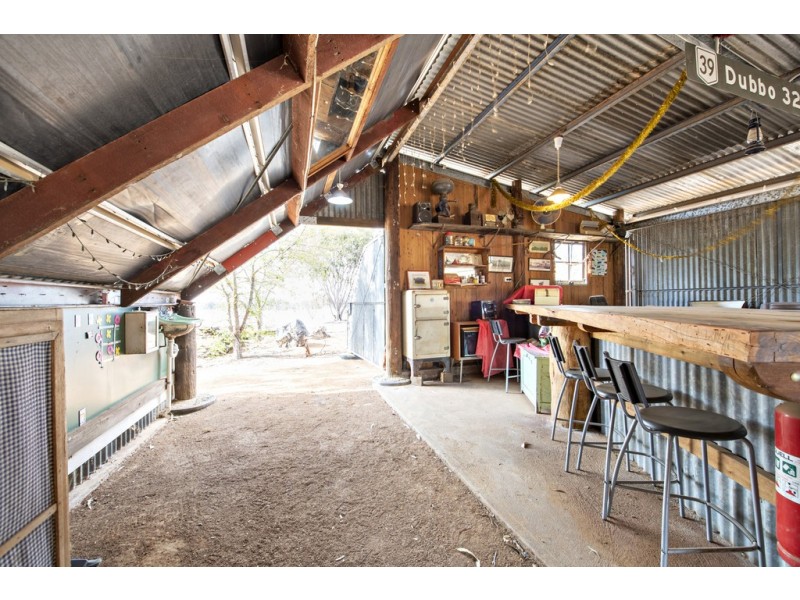 11R Tinks Road, Dubbo NSW 2830