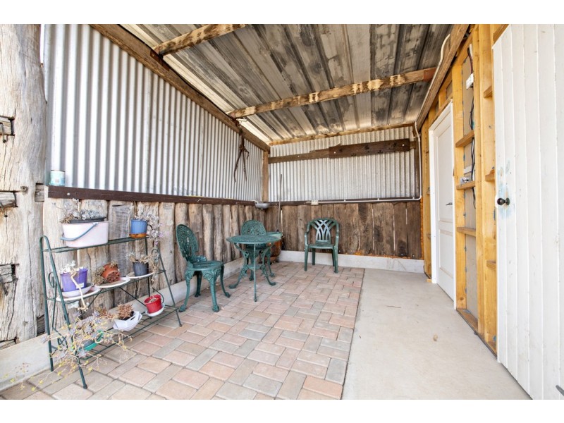 11R Tinks Road, Dubbo NSW 2830