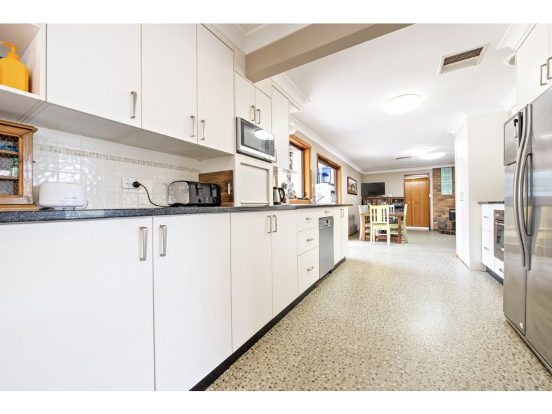 7 Webber Drive, Dubbo NSW 2830