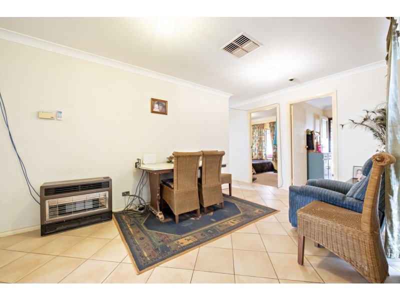 7 BONNER CRESCENT, Dubbo NSW 2830