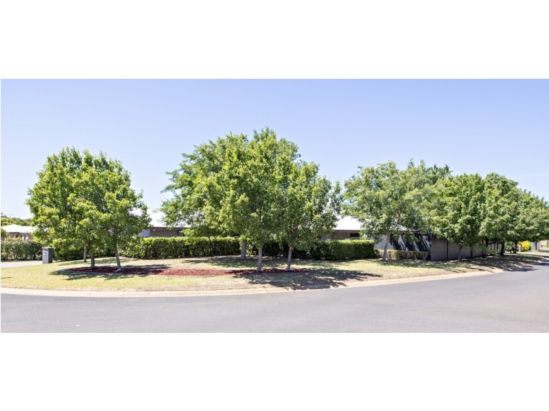 20 PEBBLE BEACH DRIVE, Dubbo NSW 2830