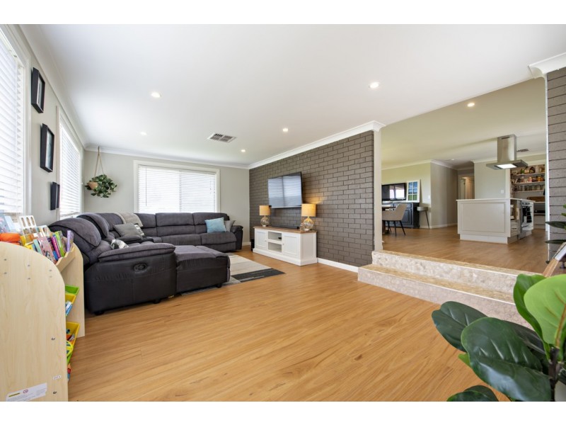 5R Bulwarra Drive, Dubbo NSW 2830