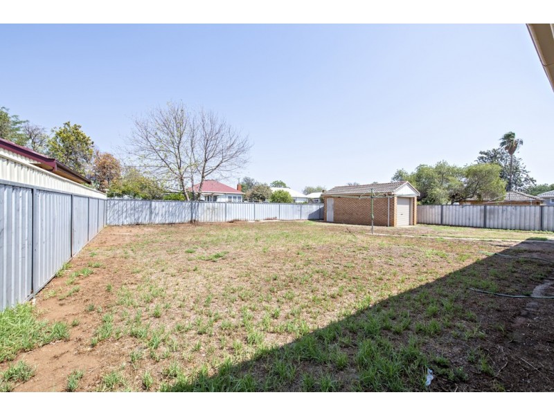 19 Gilbert Street, Dubbo NSW 2830