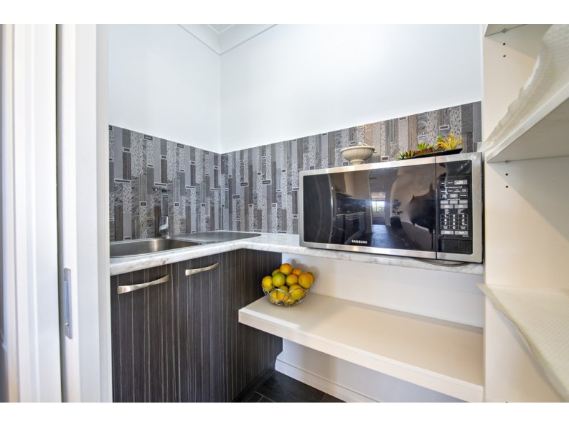 6 Waterfall Crescent, Dubbo NSW 2830