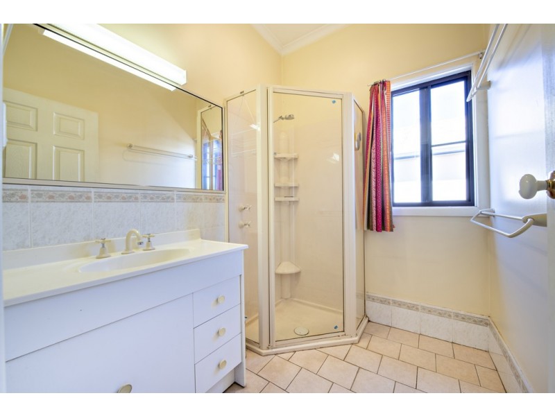 34 Edwin Street, Dubbo NSW 2830