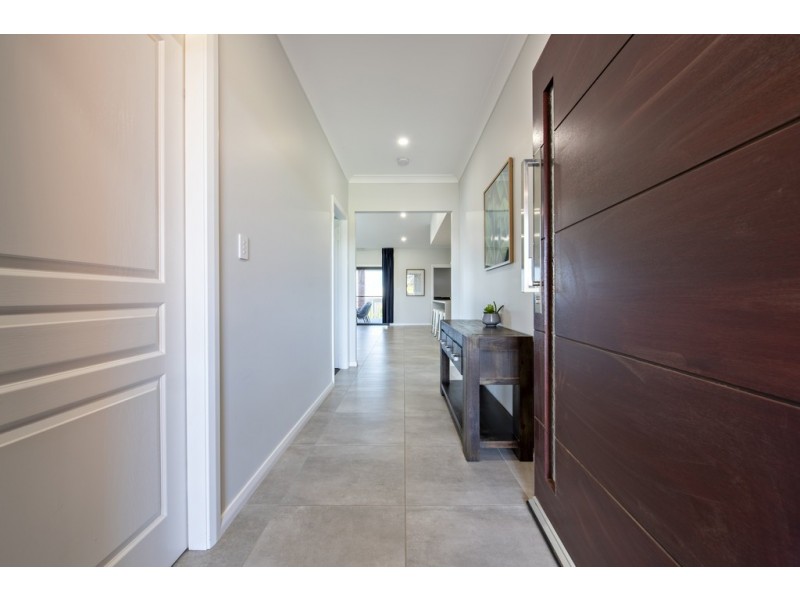 8 Mangrove Crescent, Dubbo NSW 2830