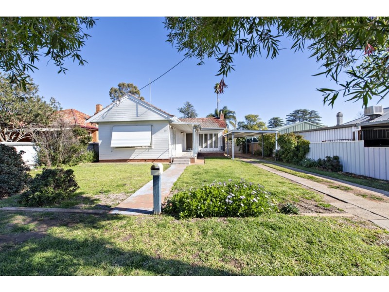 63 Taylor Street, Dubbo NSW 2830