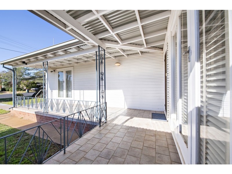 63 Taylor Street, Dubbo NSW 2830