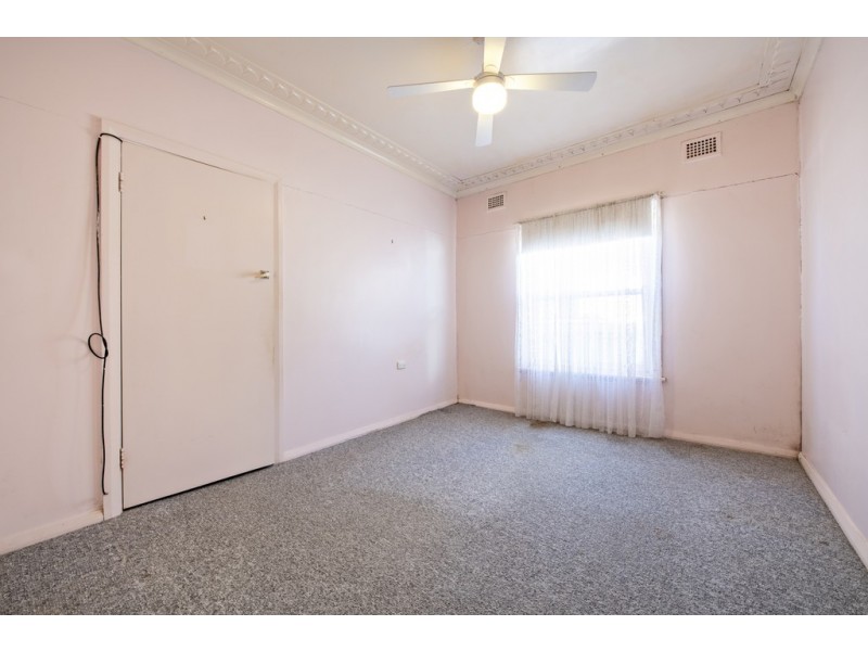 63 Taylor Street, Dubbo NSW 2830