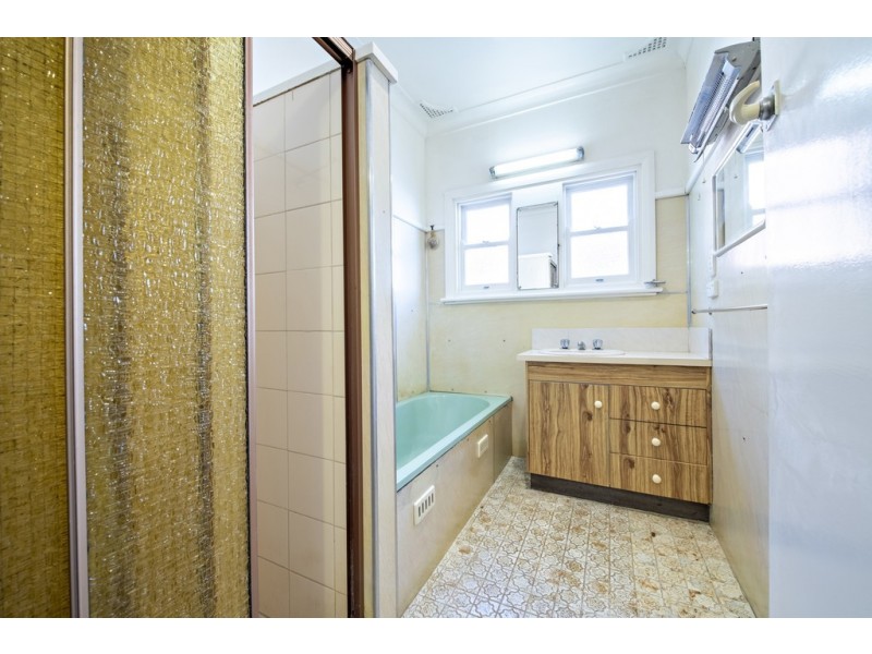 63 Taylor Street, Dubbo NSW 2830