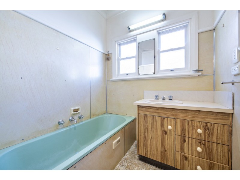 63 Taylor Street, Dubbo NSW 2830