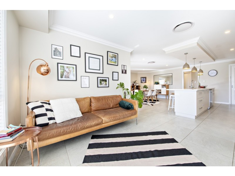 2 Amadeus Avenue, Dubbo NSW 2830