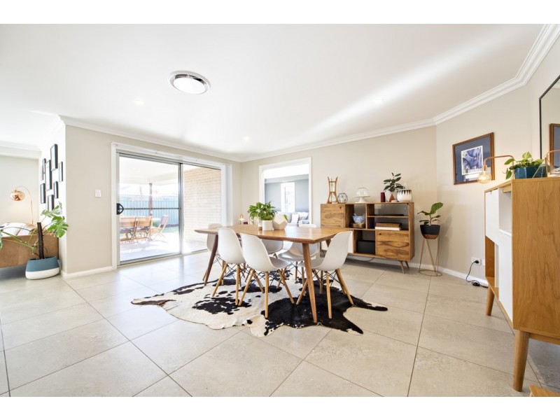 2 Amadeus Avenue, Dubbo NSW 2830