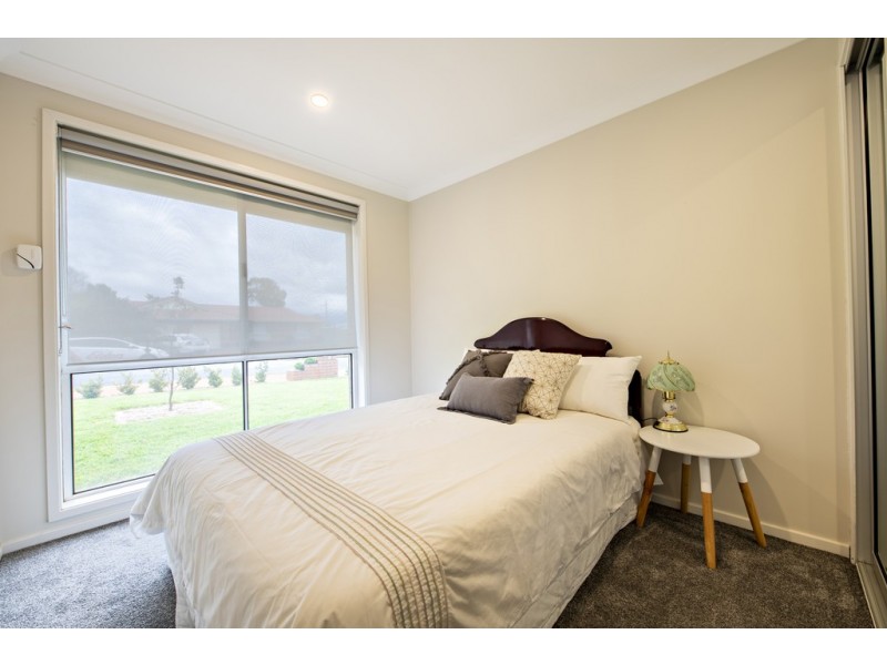 4 Flinders Close, Dubbo NSW 2830