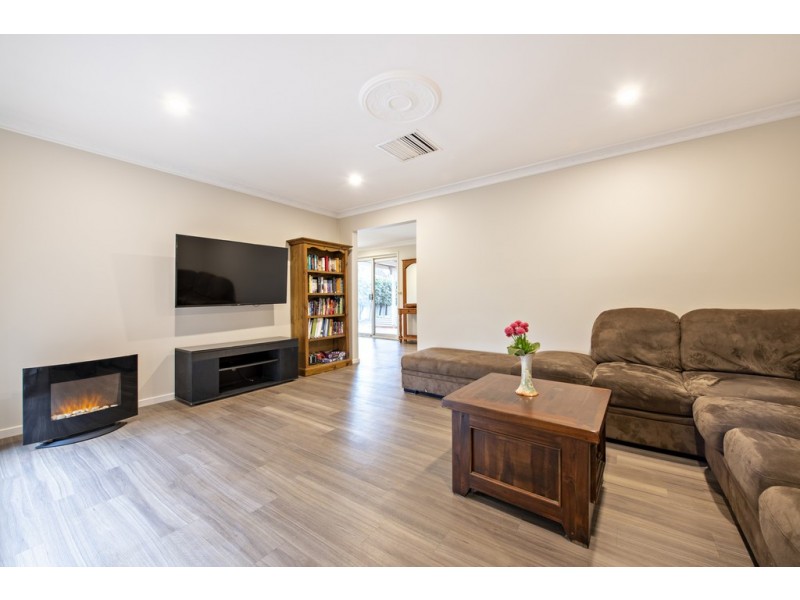 4 Flinders Close, Dubbo NSW 2830