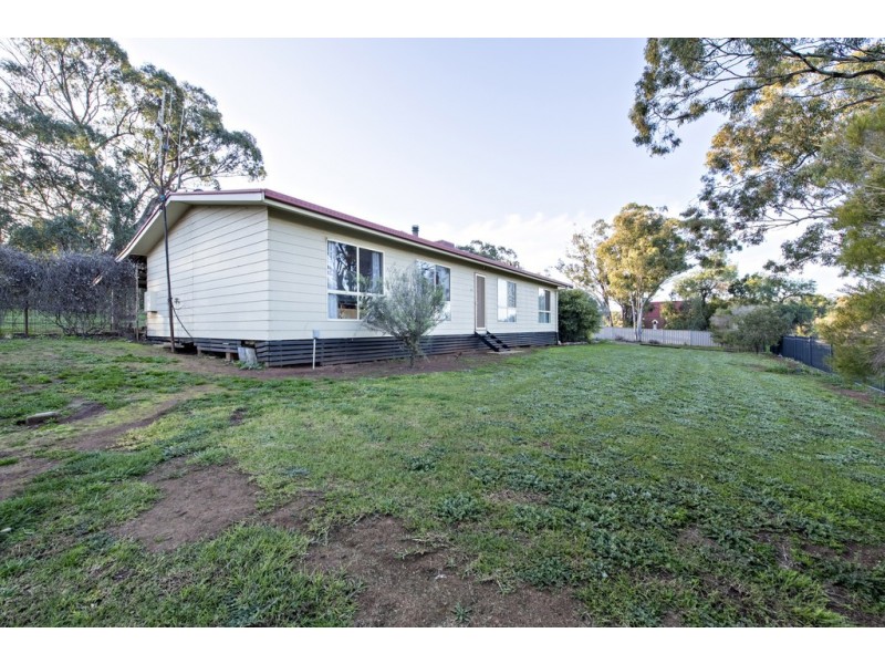 22 CHAMBERS STREET, Geurie NSW 2831