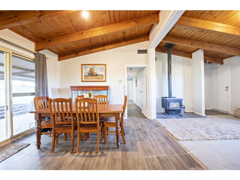 22 CHAMBERS STREET, Geurie NSW 2831