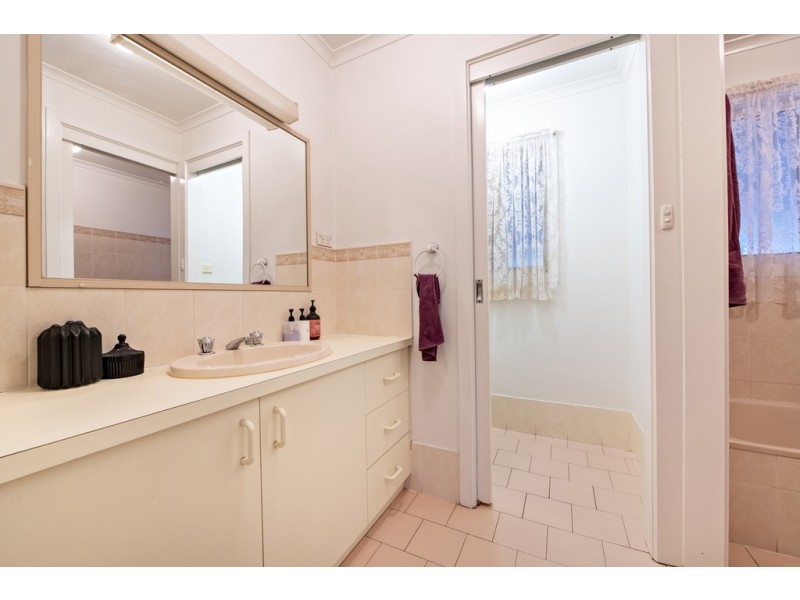 22 CHAMBERS STREET, Geurie NSW 2831