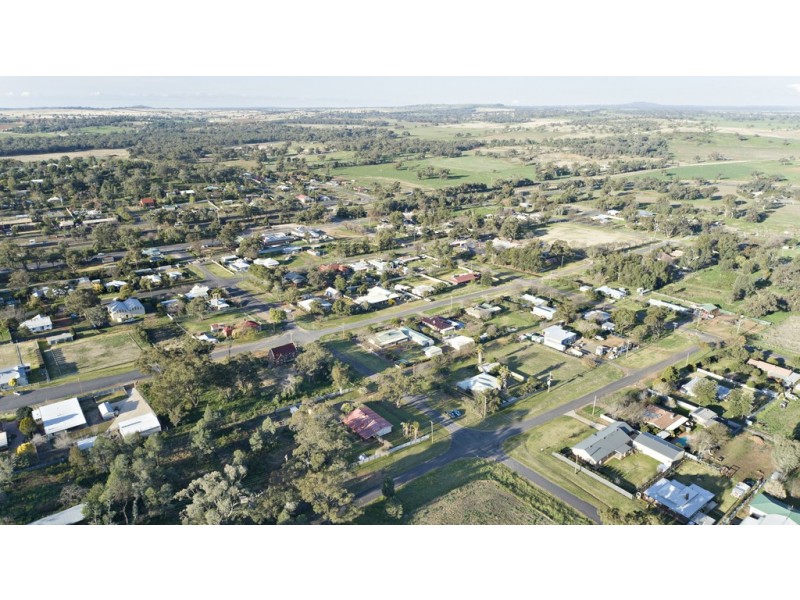 22 CHAMBERS STREET, Geurie NSW 2831