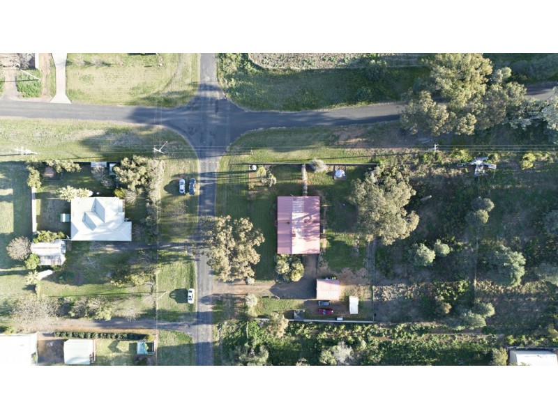 22 CHAMBERS STREET, Geurie NSW 2831