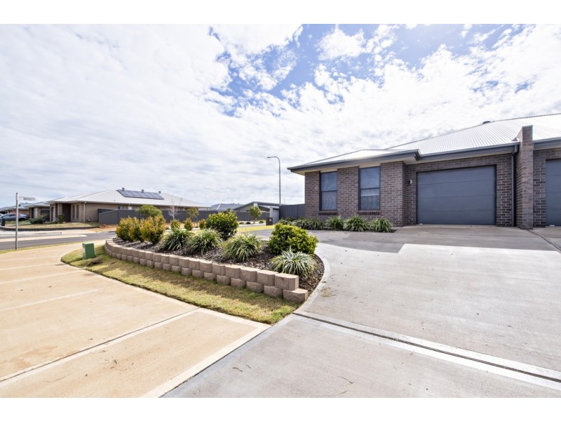 34 Bayou Ave, Dubbo NSW 2830
