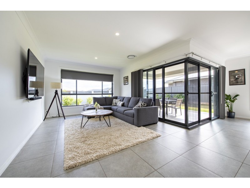 34 Bayou Ave, Dubbo NSW 2830