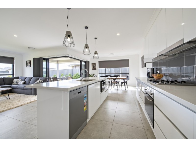 34 Bayou Ave, Dubbo NSW 2830