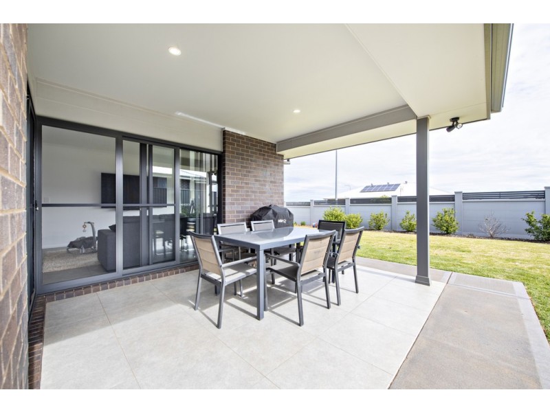 34 Bayou Ave, Dubbo NSW 2830