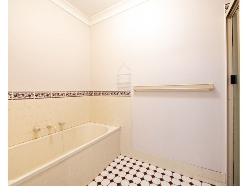 2A Gasnier Place, Dubbo NSW 2830