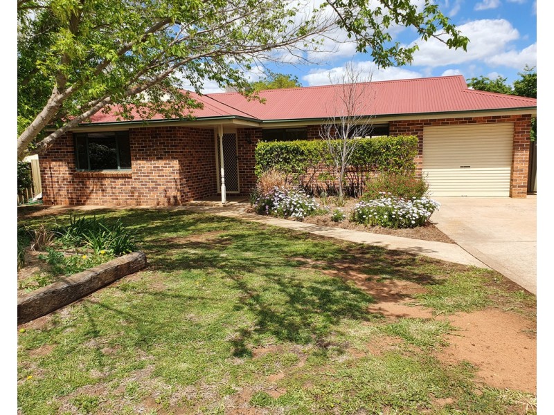 10 Wren Place, Dubbo NSW 2830