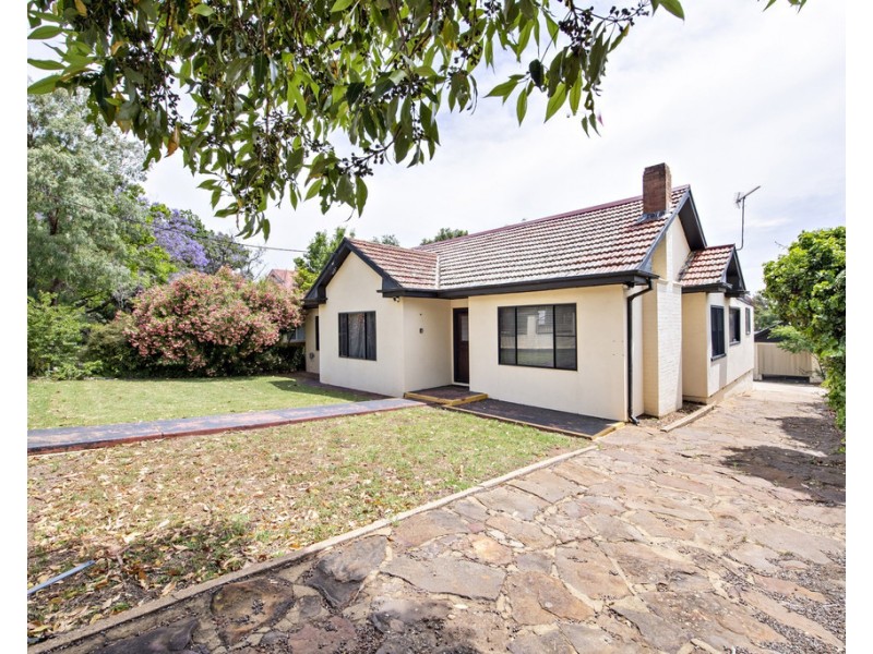 279 FITZROY STREET, Dubbo NSW 2830