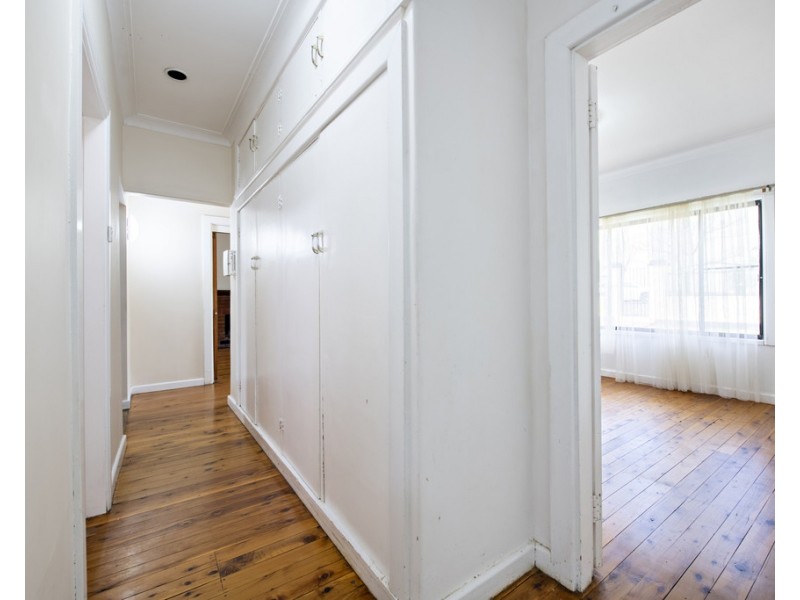 279 FITZROY STREET, Dubbo NSW 2830