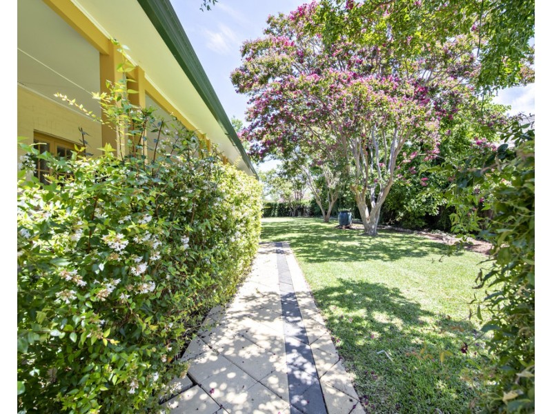 340 MACQUARIE STREET, Dubbo NSW 2830