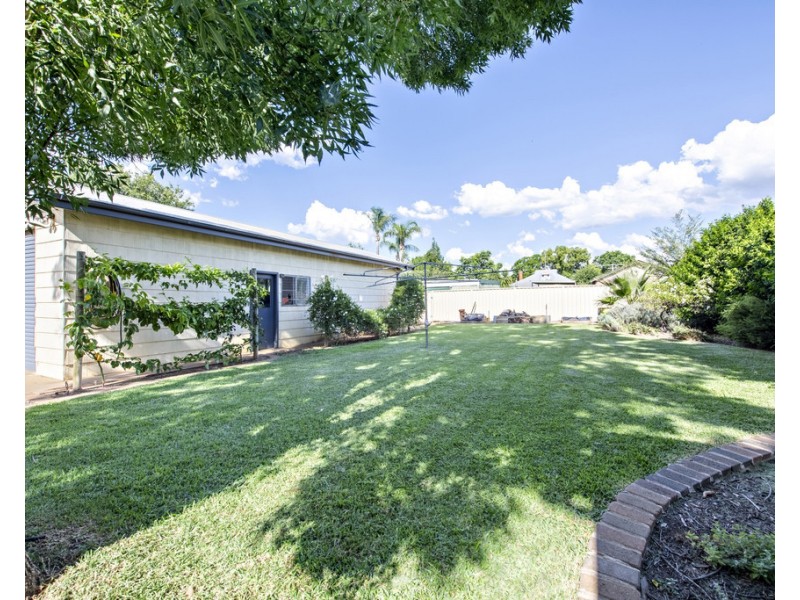 198 FITZROY STREET, Dubbo NSW 2830