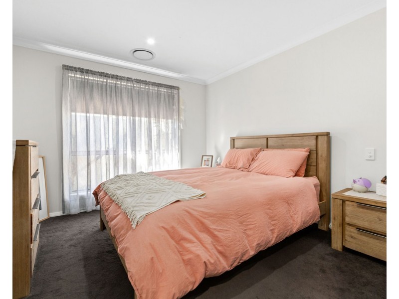 19 LANSDOWNE DRIVE, Dubbo NSW 2830