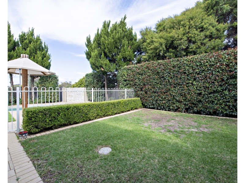 17 ARBORY CLOSE, Dubbo NSW 2830