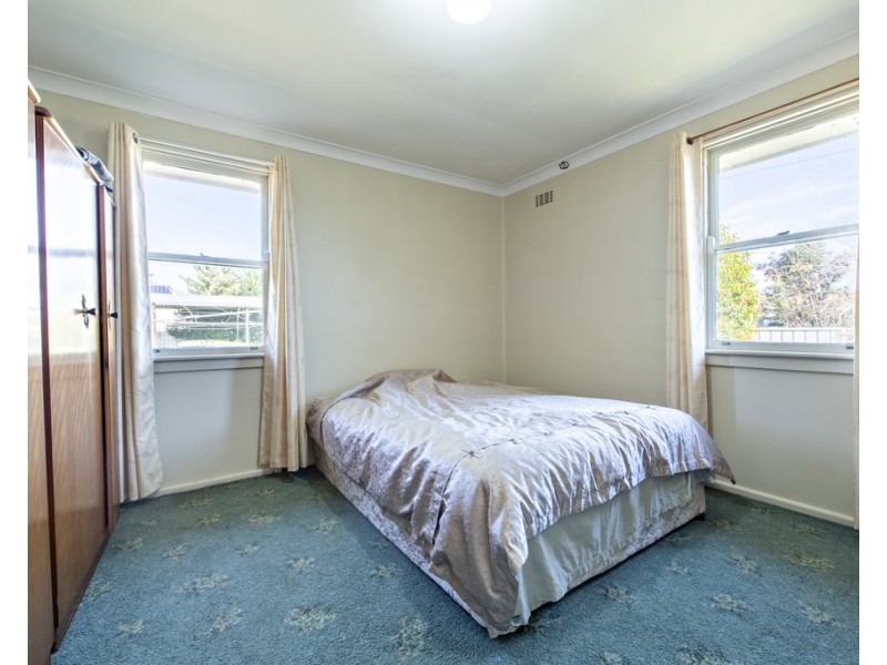 1 JOHNS AVENUE, Dubbo NSW 2830