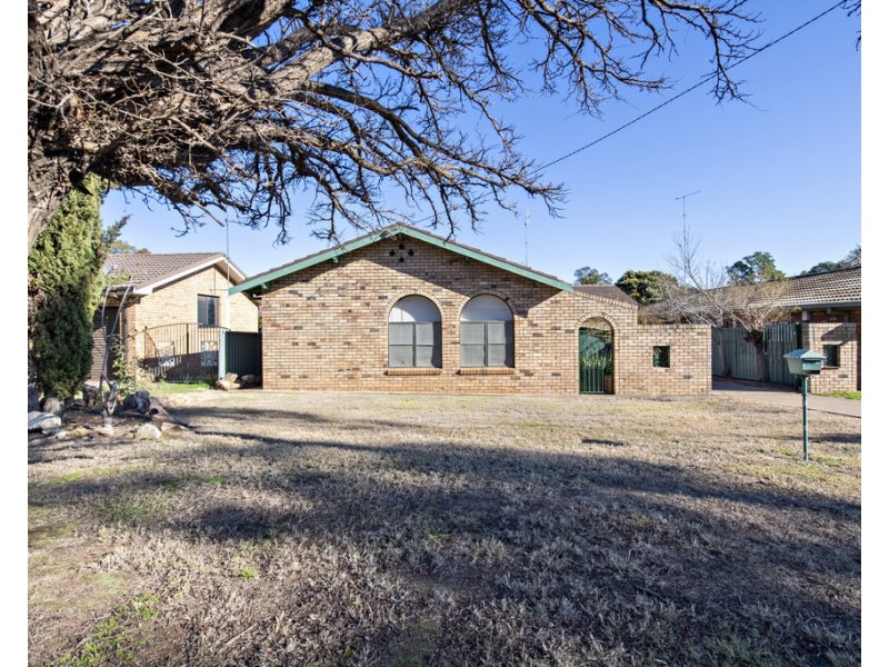 15 GUNDARRA STREET, Dubbo NSW 2830